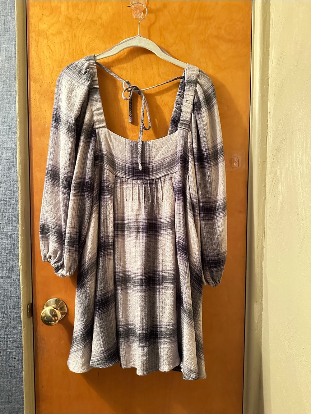 Urban Outfitters Cream & Gray Plaid Square-Neck Long-Sleeve Dress